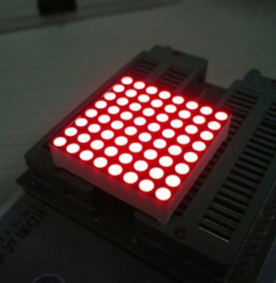 Un buon prezzo. Display LED a matrice di punti ambra 8 x 8 da 3 mm da 1,26 pollici in linea
