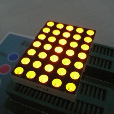 giallo ultra luminoso principale dell'esposizione della matrice a punti 5x7 di 5mm ampiamente per i segni commoventi