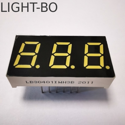 Display a LED a 7 segmenti a tre cifre per l'indicatore di temperatura