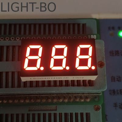 0Display a LED a 7 segmenti di colore rosso ultra luminoso da 0,4 pollici a anodo comune a tre cifre