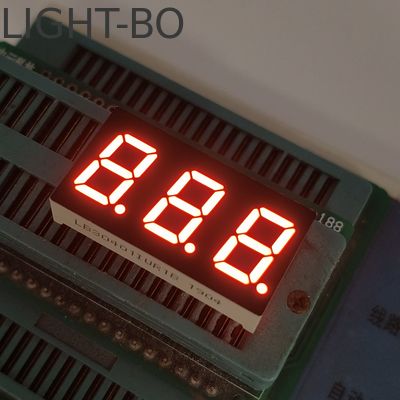 Display a LED a 7 segmenti a catodo comune a tre cifre