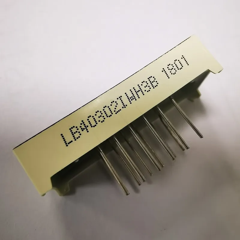 Display LED a 7 segmenti a 4 cifre con catodo comune Ultra Bianco 7.62 mm per l'indicatore di temperatura 1