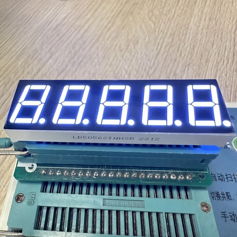Ultra Bianco Display a LED a 7 segmenti a 5 cifre da 0,56 pollici 0